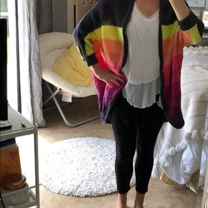 AMERICAN EAGLE MULTICOLORED CARDIGAN